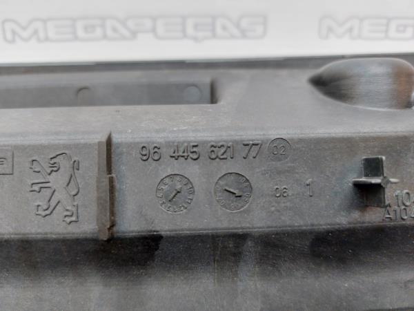 Cinzeiro PEUGEOT 407 SW (6E_) Imagem-6