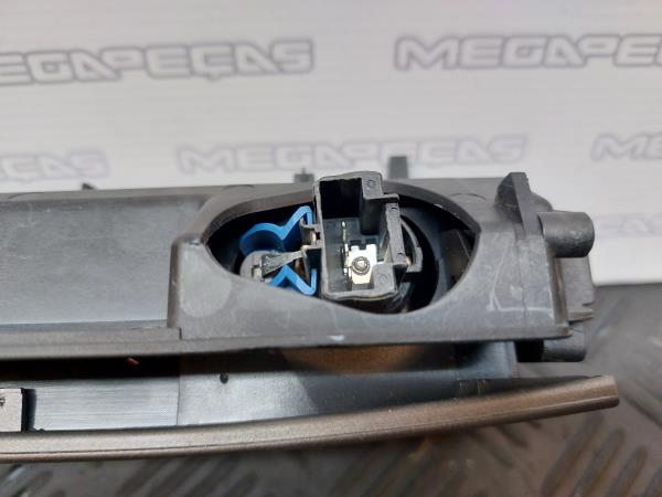 Cinzeiro PEUGEOT 407 SW (6E_) Imagem-7