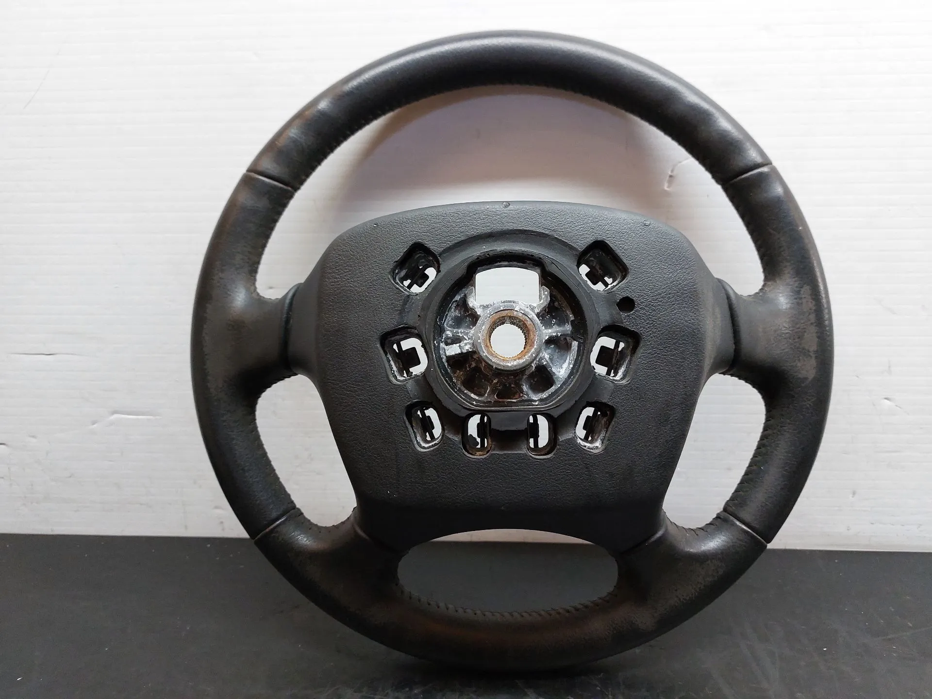 Volante PEUGEOT 407 SW (6E_) Imagem-13