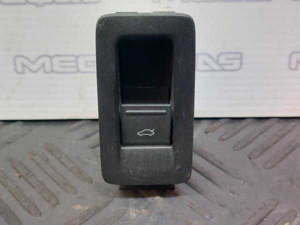 Comando / botão / interruptor multifunções VOLKSWAGEN Scirocco (137, 138) | 2008 - 2018