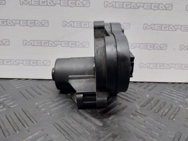 Módulo do travão auto / parque VOLKSWAGEN Golf VII (5G1, BQ1, BE1, BE2) Imagem-4