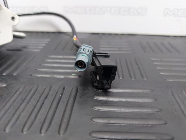 Câmera traseira PORSCHE Cayenne (92A) Imagem-2