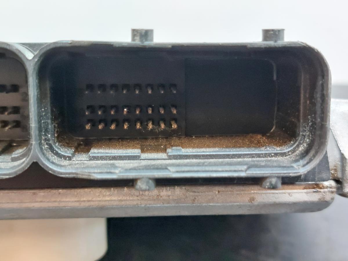 Centralina motor / ECU OPEL Zafira A (F75_) Imagem-5