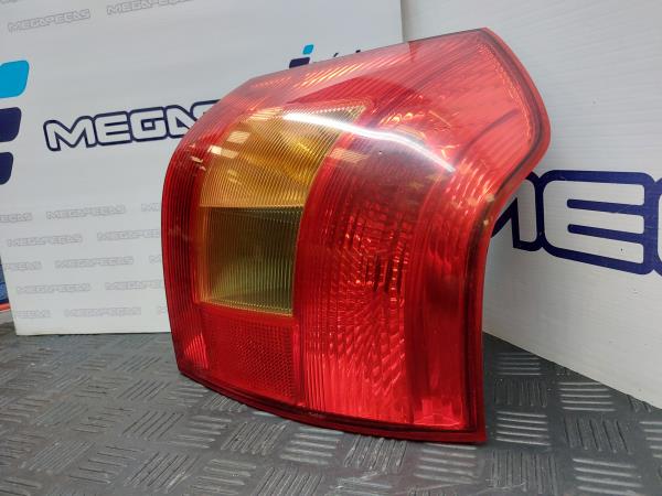 Right Tail light TOYOTA Corolla Hatchback (_E12_) Imagem-2