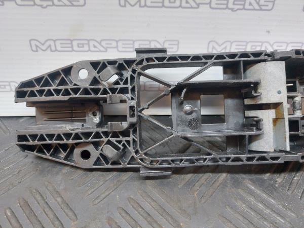 Soporte Manija puerta Trasera Izquierda VOLKSWAGEN Polo (6R, 6C) Imagem-6