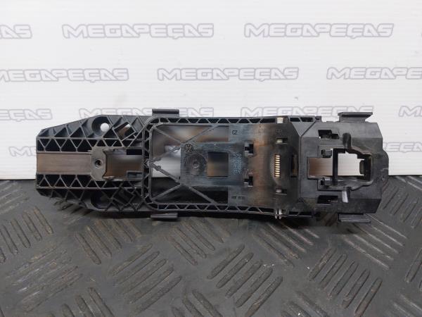 Right rear door handle support VOLKSWAGEN Polo (6R, 6C)