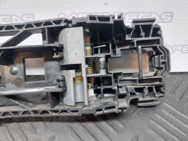 Right rear door handle support VOLKSWAGEN Polo (6R, 6C) Imagem-5