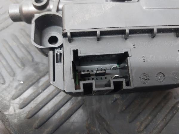 Moteur lève-vitre arrière Droite VOLKSWAGEN Polo (6R, 6C) Imagem-4