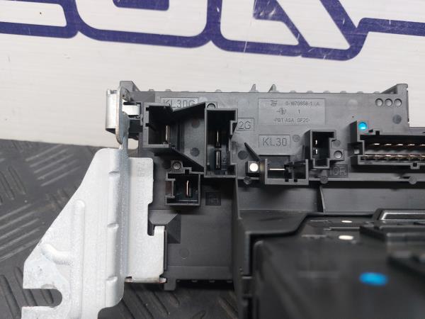 Boîte de fusibles / SAM / BSI MERCEDES-BENZ Classe E Cabriolet (A207) Imagem-7