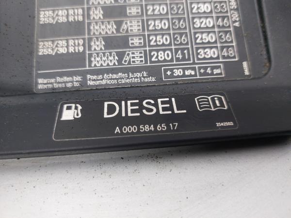 Bouchon/Volet De Trappe De Réservoir à Carburant  MERCEDES-BENZ Classe E Cabriolet (A207) Imagem-9