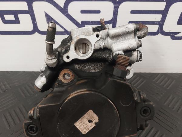 Bomba inyectora MERCEDES-BENZ Classe E Cabriolet (A207) Imagem-2