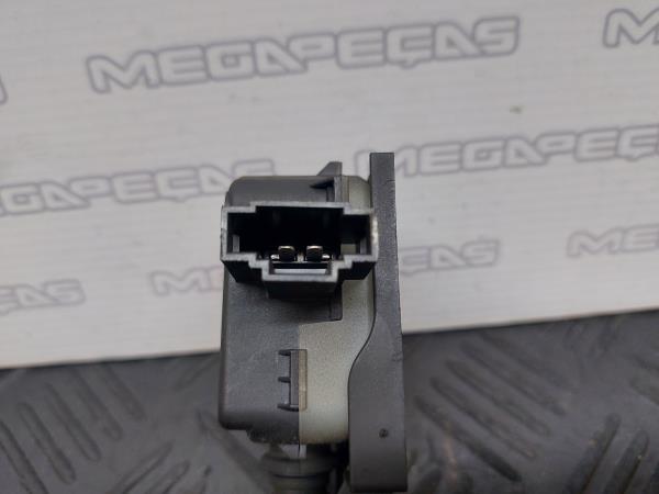 Attuatore MERCEDES-BENZ Classe E Cabriolet (A207) Imagem-4