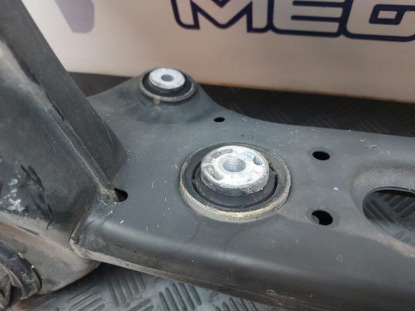 Front subframe MERCEDES-BENZ Classe E Cabriolet (A207) Imagem-8