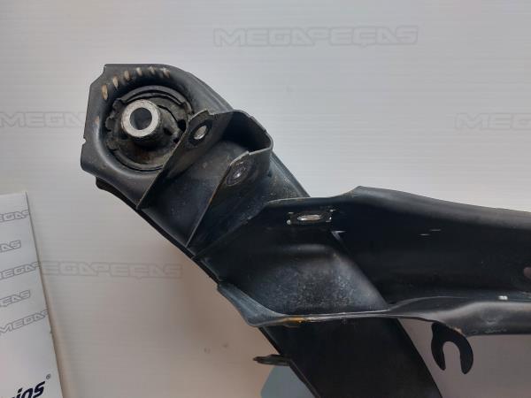 Front subframe MERCEDES-BENZ Classe E Cabriolet (A207) Imagem-15