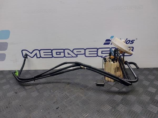 Fuel pump MERCEDES-BENZ Classe E Cabriolet (A207)