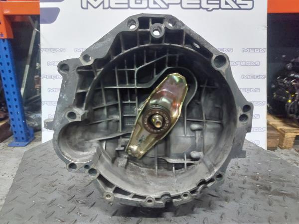 Caixa de velocidades manual VOLKSWAGEN Passat (3B2) Imagem-1