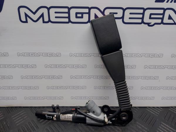 Right front seatbelt pretensioner BMW X5 (E70)