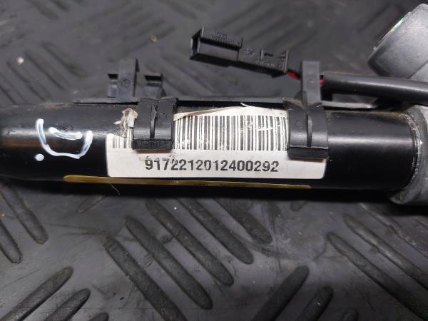 Right front seatbelt pretensioner BMW X5 (E70) Imagem-6