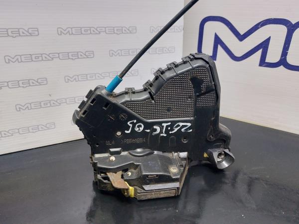 Front Left Door Lock TOYOTA Auris Hatchback (_E15_)