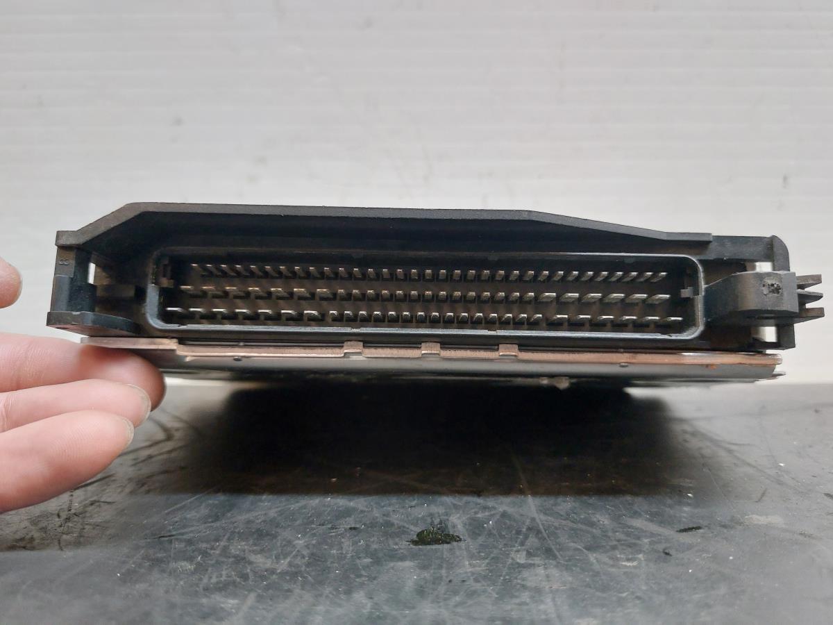 Engine control unit / ECU BMW 3 (E36) Imagem-4