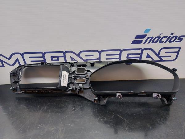 Aro Del Cuadro De Instrumentos VOLVO V40 Hatchback Imagem-7