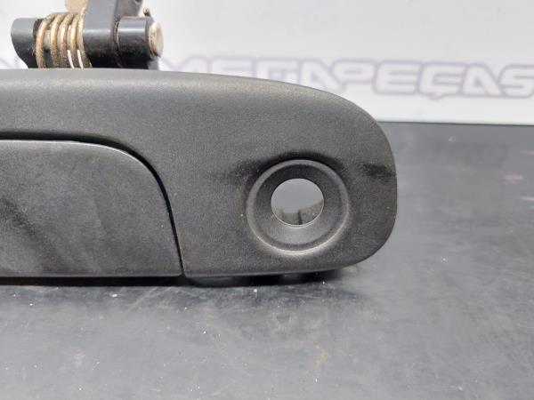 Puxador porta frente esquerda MAZDA 323 F VI (BJ) Imagem-1