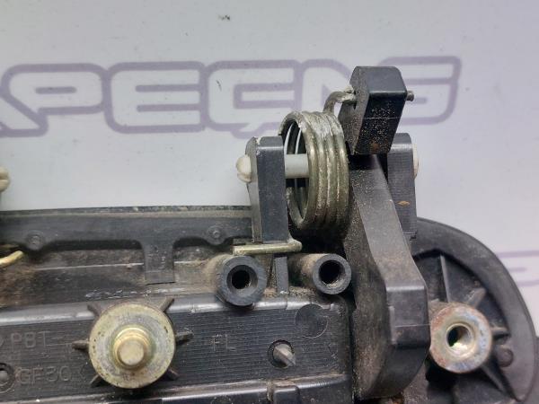 Puxador porta frente esquerda MAZDA 323 F VI (BJ) Imagem-5