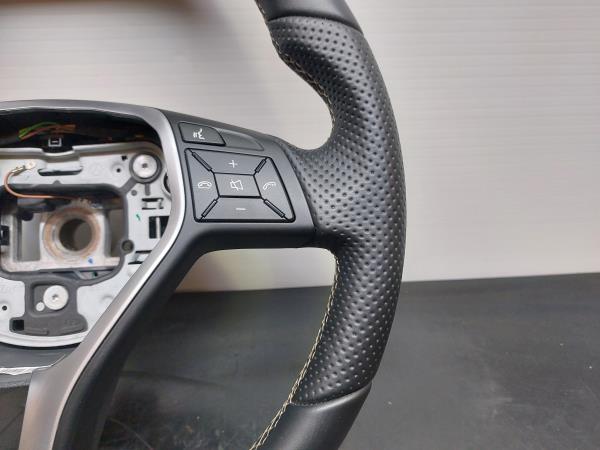 Volante MERCEDES-BENZ Classe C (W204) Imagem-5