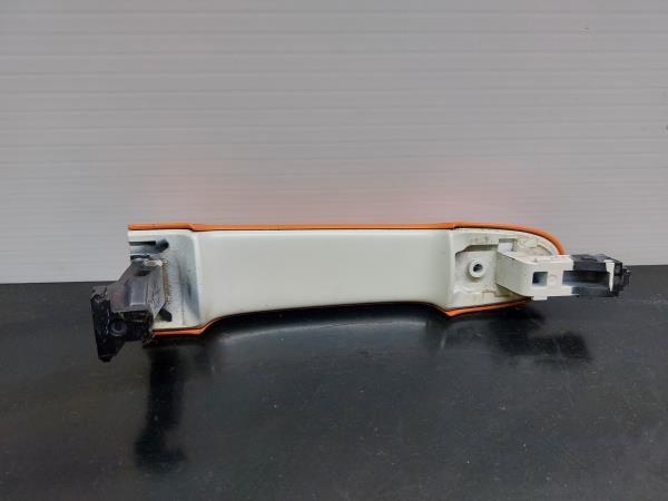 Puxador porta trás esquerdo NISSAN Micra IV (K13) Imagem-2