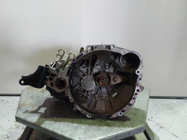 Caixa de velocidades manual TOYOTA Corolla Sedan (_E11_)