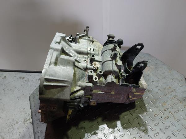 Caixa de velocidades manual TOYOTA Corolla Sedan (_E11_) Imagem-4