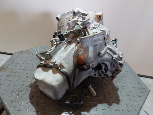 Caixa de velocidades manual PEUGEOT 208 II Imagem-6