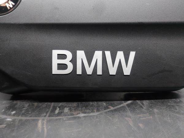 Cobertura do motor / blindagem superior do motor BMW 1 (F20) Imagem-1