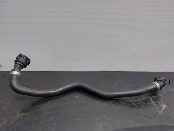 Tuyau/ Durite d'eau BMW 1 (F20)