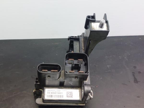 Caixa fusíveis da bateria BMW 1 (F20) Imagem-2