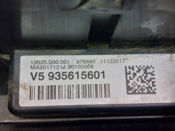 Caixa fusíveis da bateria BMW 1 (F20) Imagem-5