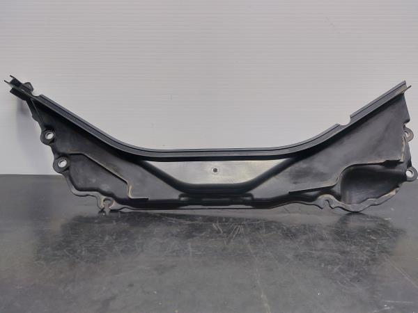 Pièce en plastique générique BMW 1 (F20)