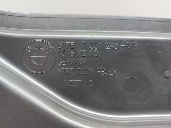 Pièce en plastique générique BMW 1 (F20) Imagem-2