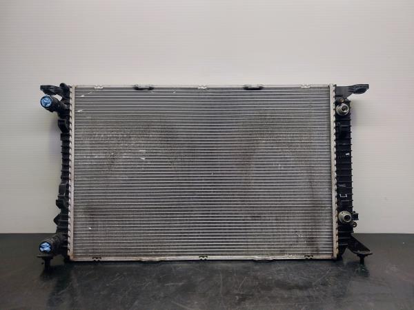 Radiador de água AUDI A5 Sportback (8TA)