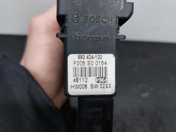 Motor vidro trás esquerdo VOLKSWAGEN Golf V (1K1) Imagem-4