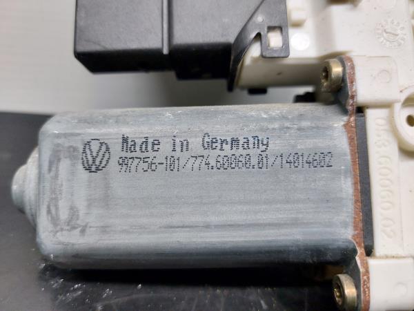 Motor vidro trás esquerdo VOLKSWAGEN Golf V (1K1) Imagem-6
