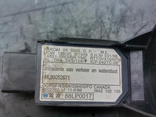 Antenne TOYOTA Yaris (_P1_) Imagem-5