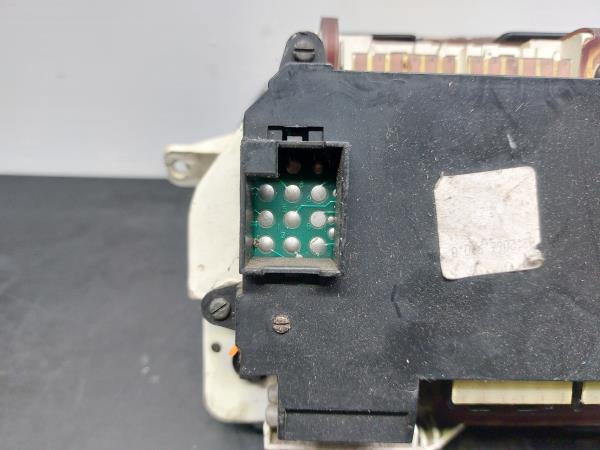 Quadrante / Cuadro de instrumentos FIAT Uno (146_) Imagem-7