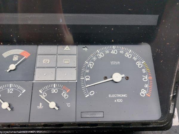 Quadrante / Cuadro de instrumentos LANCIA Delta I (831_) Imagem-3