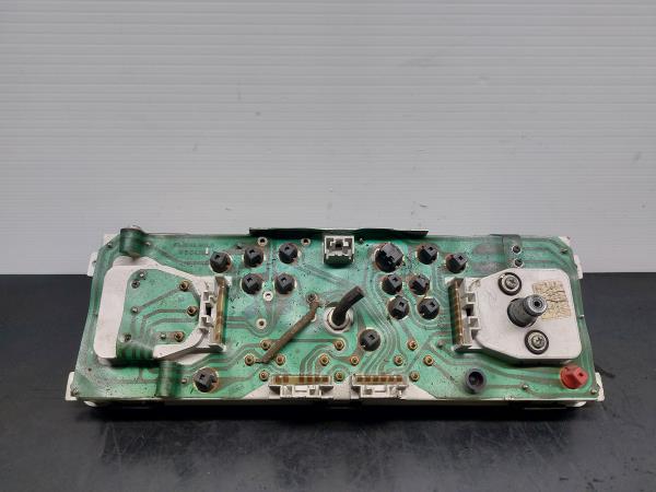 Quadrante / Cuadro de instrumentos LANCIA Delta I (831_) Imagem-4