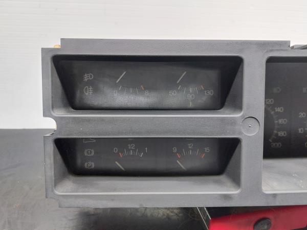 Quadrante / Cuadro de instrumentos LANCIA Delta I (831_) Imagem-2