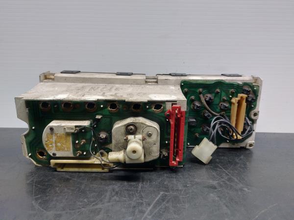 Quadrante / Cuadro de instrumentos LANCIA Delta I (831_) Imagem-3