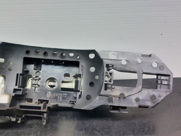 Right rear door handle support RENAULT Megane III (BZ0_) Imagem-2