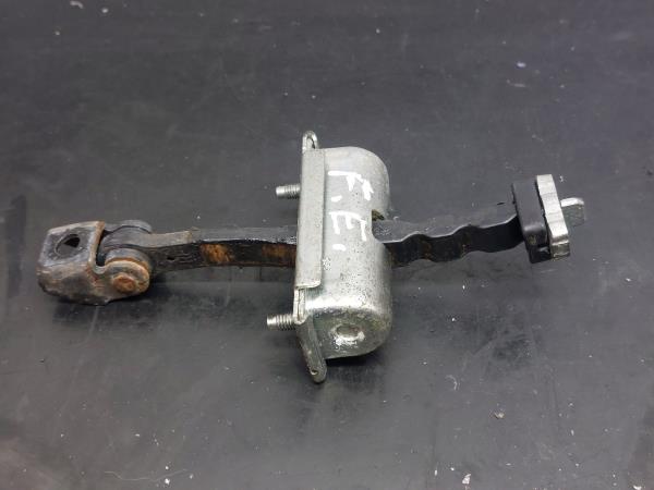Limitador de puerta  delantero izquierdo OPEL Corsa D