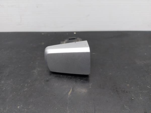Cubierta manija puerta Derecha OPEL Corsa D